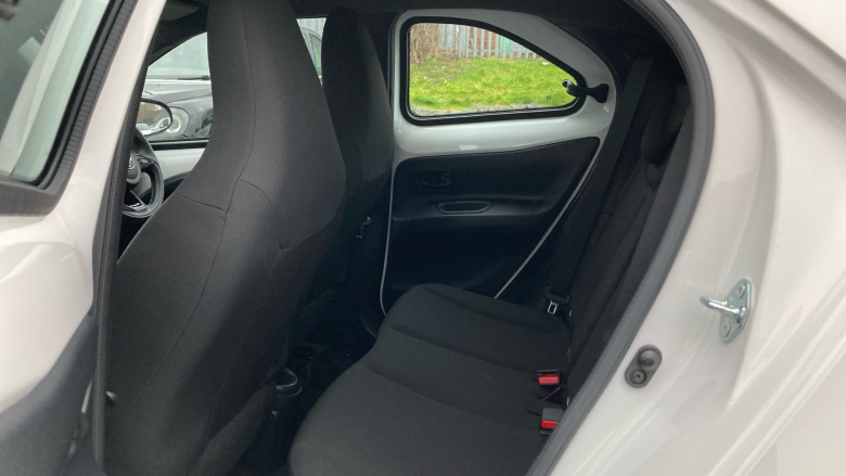 Toyota Aygo X 1.0 VVT-i Pure 5dr Auto Petrol Hatchback